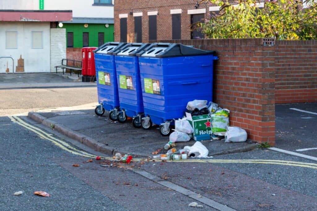 Pest Control Challenges in Commercial Buildings 2 - Bug Control Specialists Pest Control Challenges in Commercial Buildings 2 - Pest Control Challenges in Commercial Buildings - Bug Control Specialists